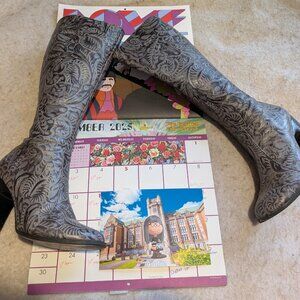 Fluevog - Romance Blanca Black Castlerock, Size 7